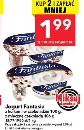 Jogurt z kulkami z czekoladzie, z mleczną czekoladą